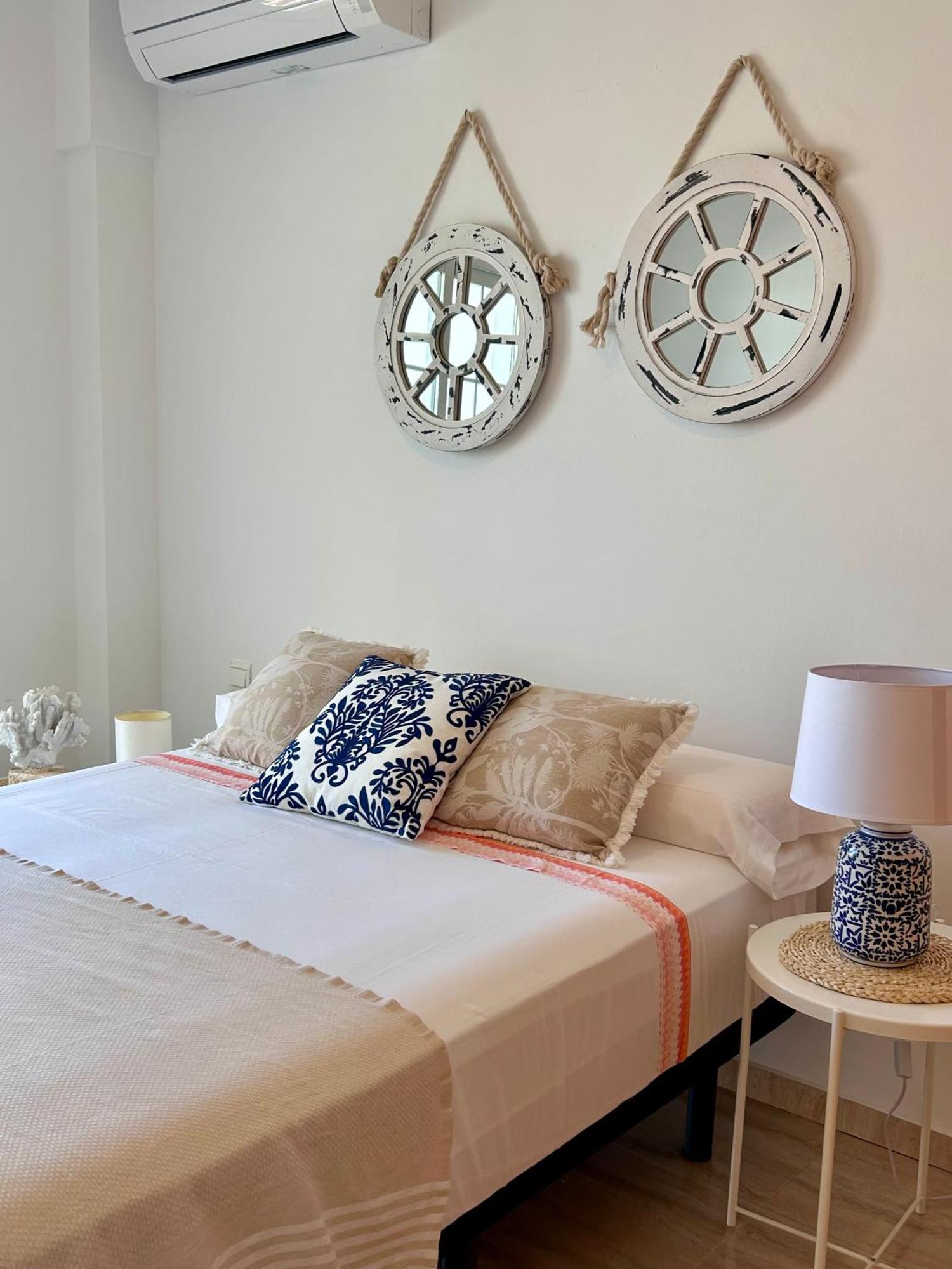 Apartamentos Pacifico เนร์คา ภายนอก รูปภาพ
